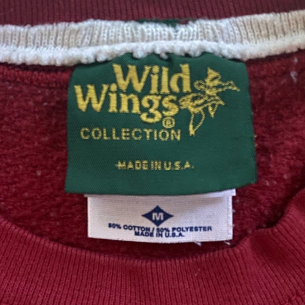 Vintage Crewneck Sweatshirt Burgundy Cardinals in Winter Snow Wild Wings | M - Picture 4 of 8